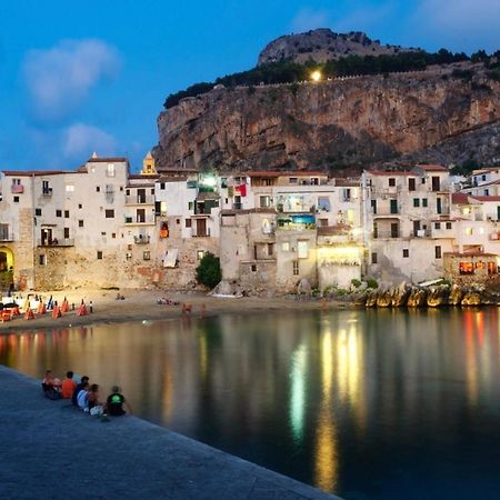 Casa Marina, La Terrazza Sul Mare Bed & Breakfast Cefalù Dış mekan fotoğraf