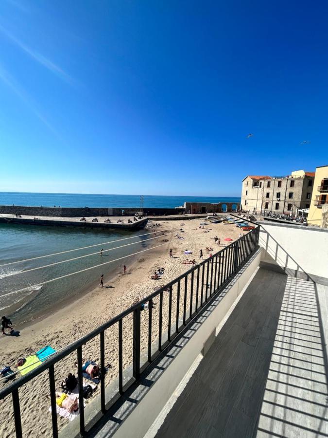 Casa Marina, La Terrazza Sul Mare Bed & Breakfast Cefalù Dış mekan fotoğraf